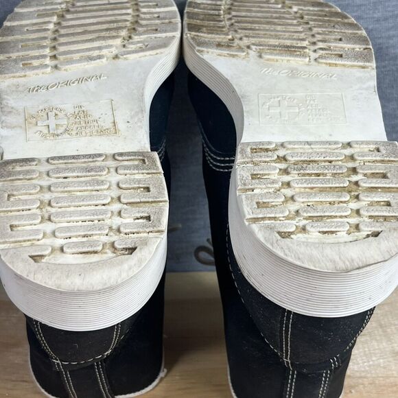 Dr. Martens High Top Air Wair Sneakers Size 7 Men Or 8 Women - Picture 15 of 16